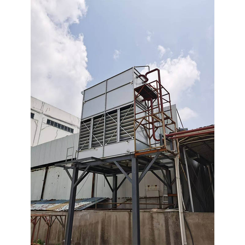 How to precisely control the airflow to match the cooling demand when the evaporative condenser is running?